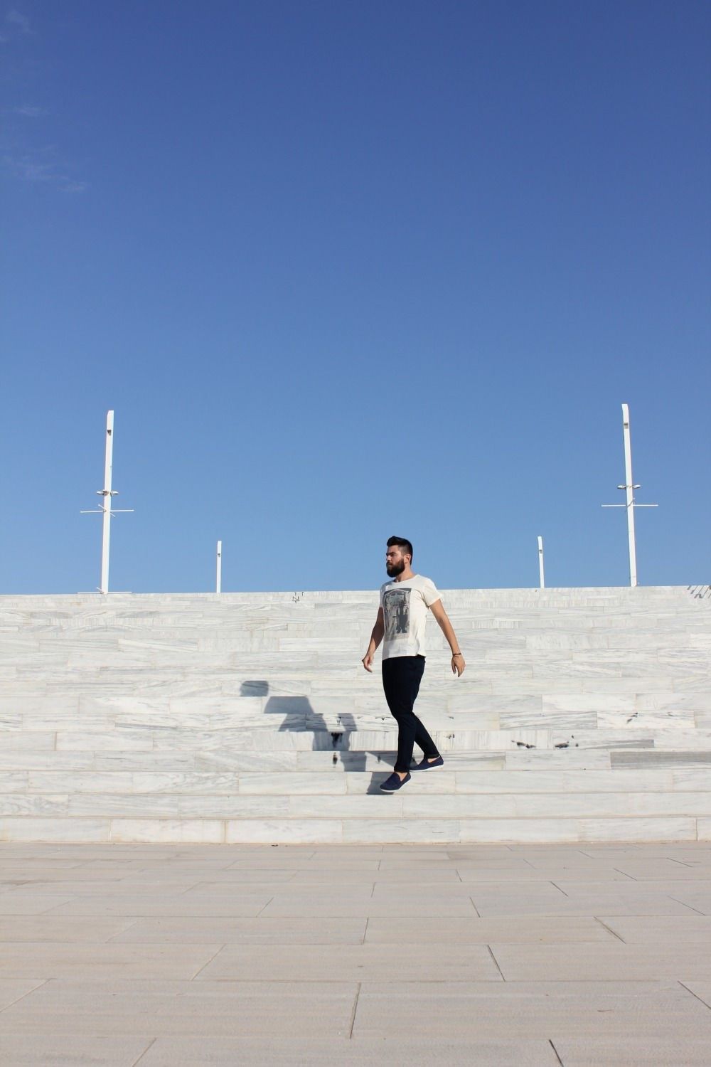 giveaway teosophy t-shirt man blogger fashion street style