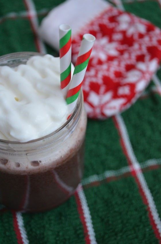 Christmas Peppermint Stick Hot Chocolate Recipe