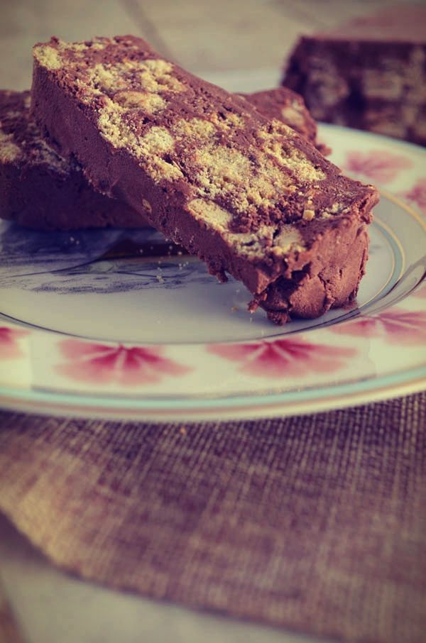 Chocolate Salami ( just 4 ingredients), Μωσαϊκό, κορμός, σαλάμι, σοκολατα, cool artisan, Γαβριήλ Νικολαίδης