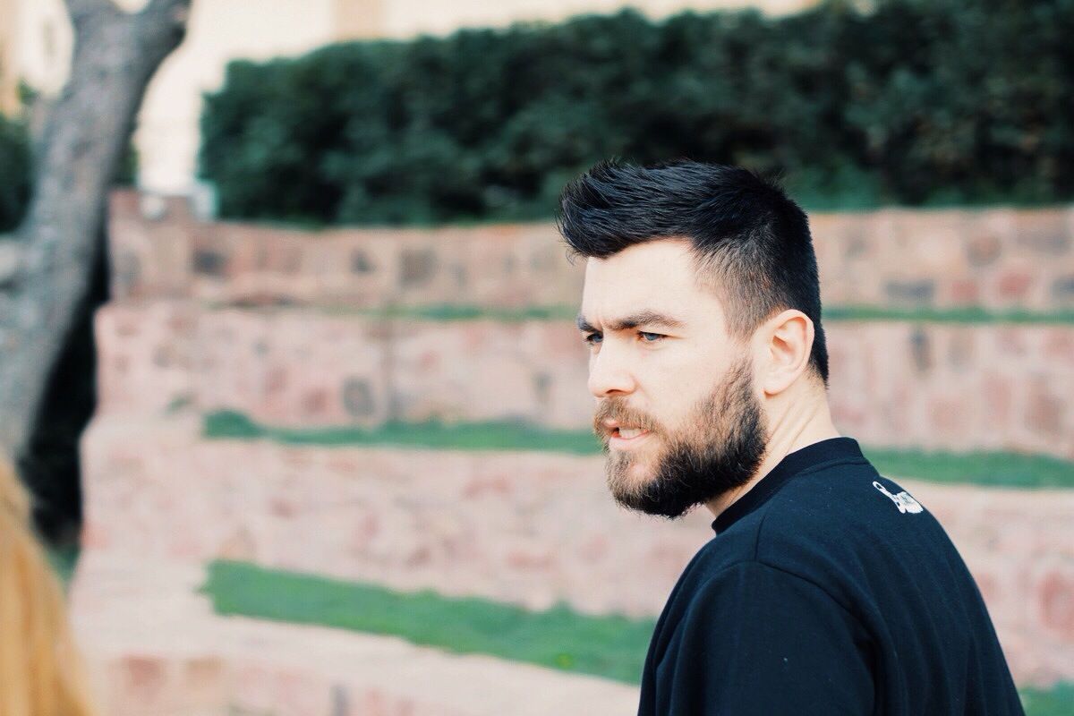 street style man fashion blogger mens style black outfit new balance asos topman cool artisan Γαβριηλ Νικολαιδης 