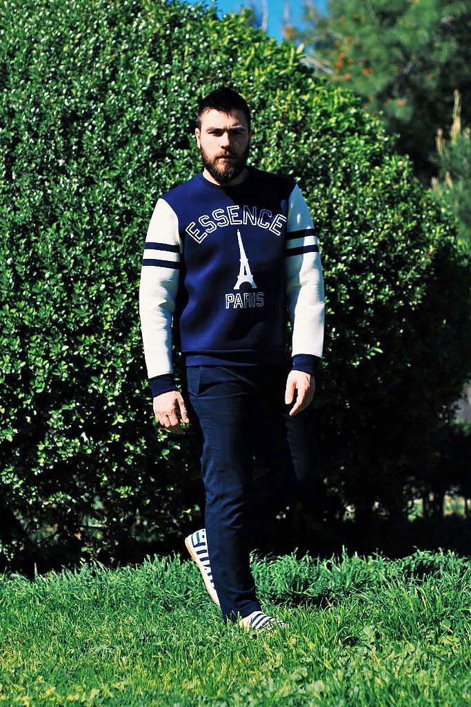 street style, mens style, man fashion blogger, Paris, sweater, zara, Toms, navy, shoes, Topman pants, Cool Artisan, Γαβριήλ Νικολαίδης