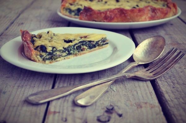 Quiche Lorraine with spinach and bacon, recipe, tart, french, συνταγή, κις λορέν, σπανάκι, κρέμα γαλακτός, τυρί, γραβιέρα, Cool Artisan, Γαβριήλ Νικολαΐδης