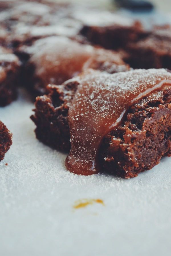 Salted caramel Brownies, recipe, waluts, chocolate, easy, simple, συνταγή, μπράνουνιζ με αλμυρή καραμέλα, cool artisan, Γαβριήλ Νικολαίδης