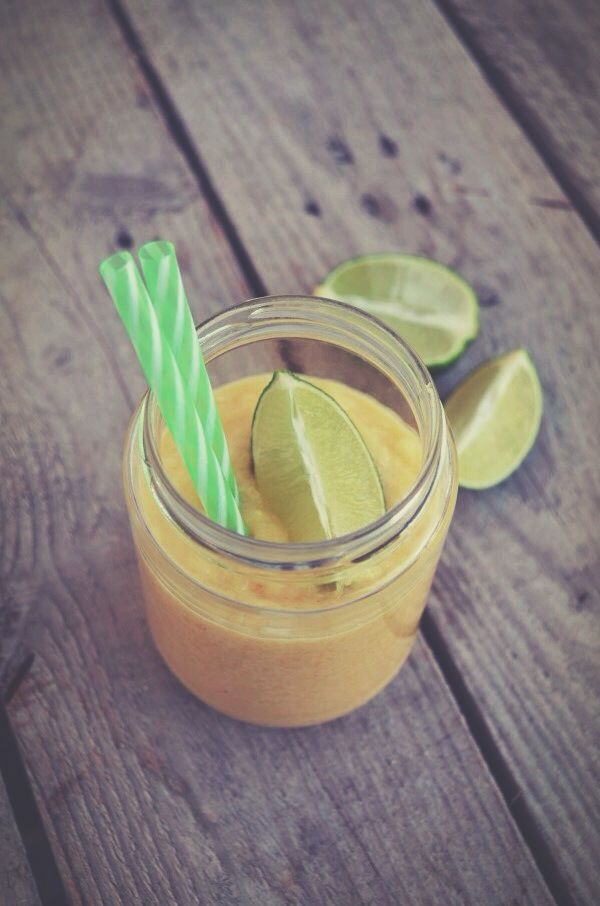 peach lime smoothie detox recipe yogurt, ice cubes, συνταγή, ντίτοξ σμούθι, βερίκοκο, λάιμ, γιαούρτι, παγάκια, cool artisan, Γαβριήλ Νικολαίδης