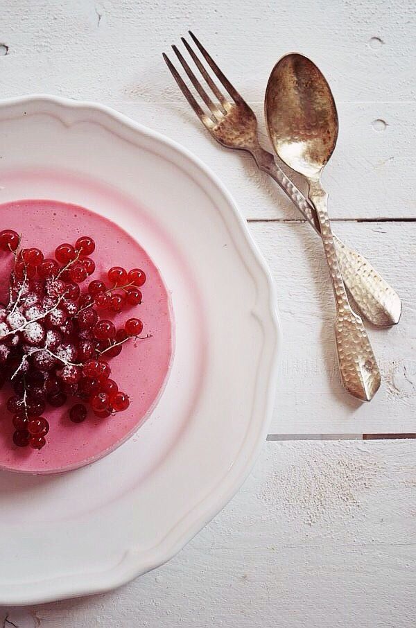 No bake, Yogurt - Strawberry Cake, συνταγή, τούρτα, γιαούρτι, φράουλα, Γαβρήλ Νικολαίδης, coolartisan 