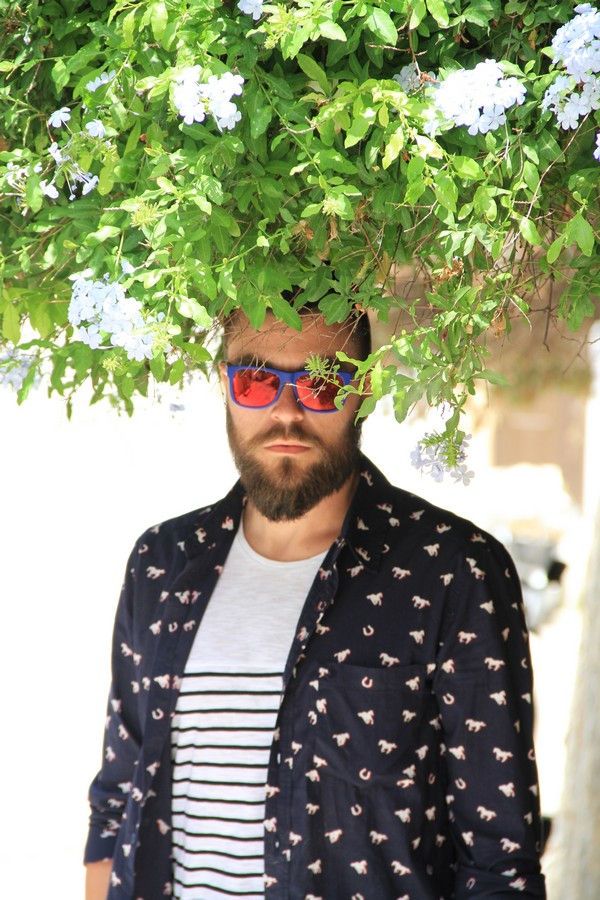street style, mens style, new , 2014, outfit, man, post, orange pants, mariniere, navy, intimissimi, blue shirt, espandrillies, cool artisan, Γαβριήλ Νικολαίδης
