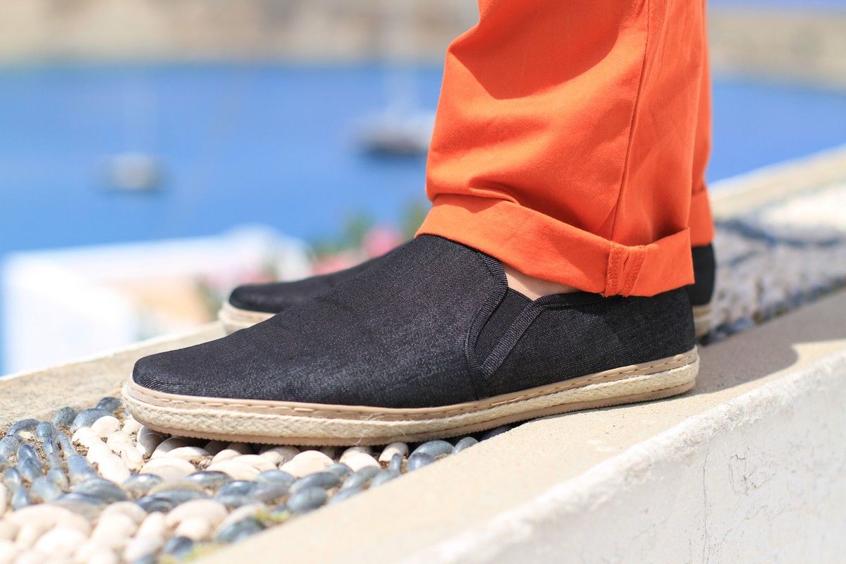 street style, mens style, new , 2014, outfit, man, post, orange pants, mariniere, navy, intimissimi, blue shirt, espandrillies, cool artisan, Γαβριήλ Νικολαίδης