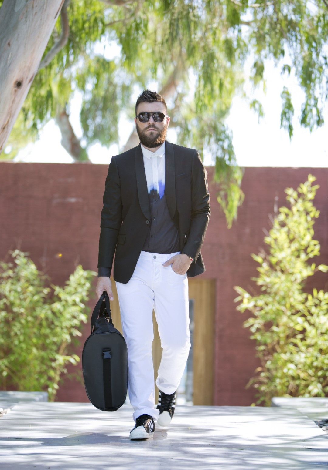 street style, man fashion blog, fashion blogger, white jeans, black blazer, black and white suit, adidas shoes, dihital print shirt, guy blogger 