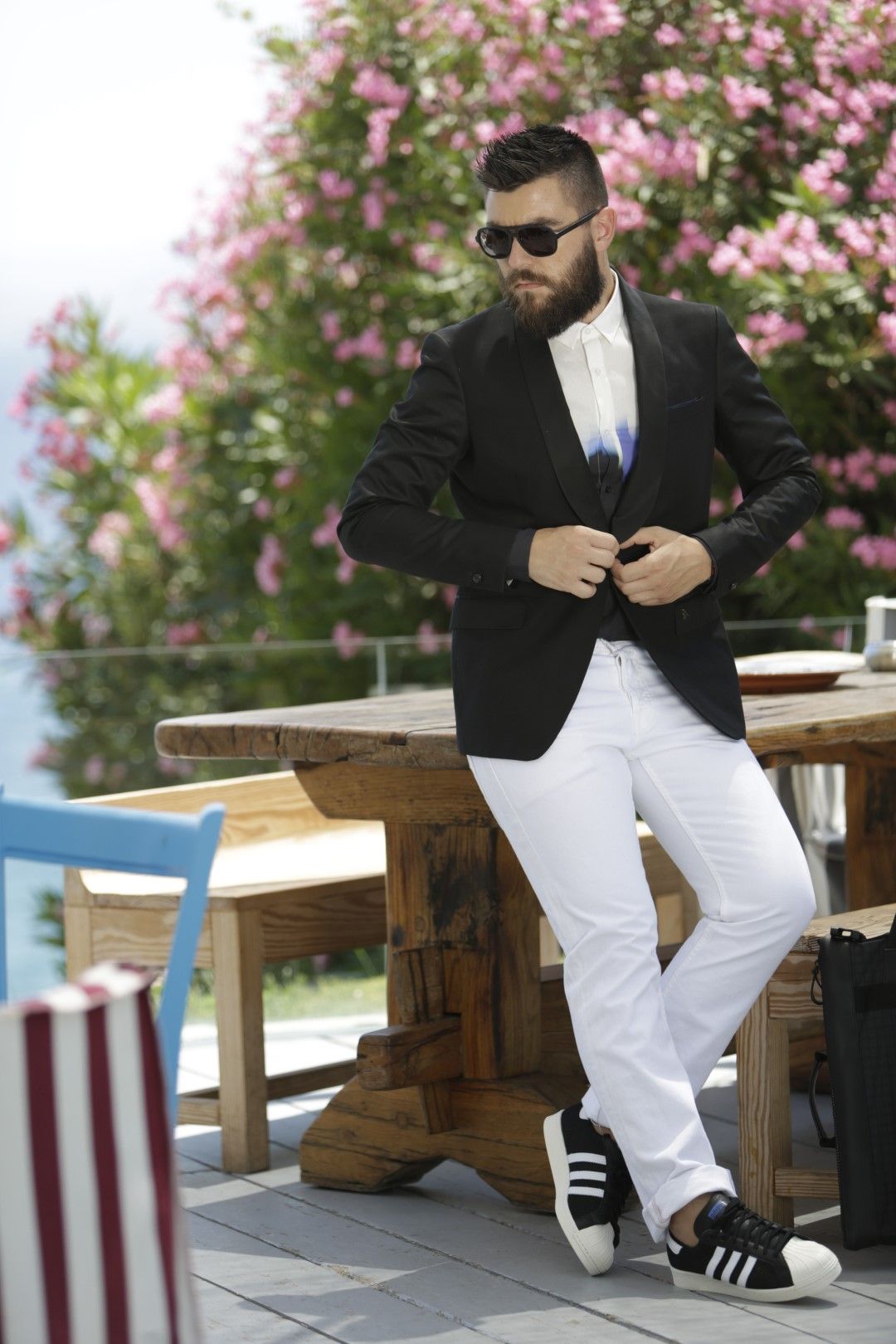 street style, man fashion blog, fashion blogger, white jeans, black blazer, black and white suit, adidas shoes, dihital print shirt, guy blogger 