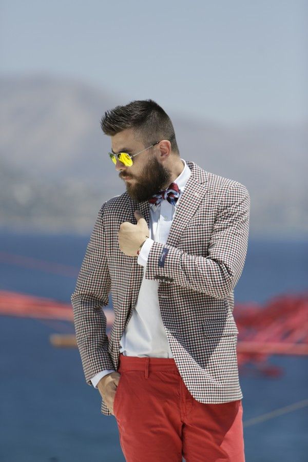 street style, man fashion blogger, suit, white shirt, red pants, new, trends, 2014, summer, mirror sunglasses, summer wedding, cool artisan, mcrthurglen, athens, sales
