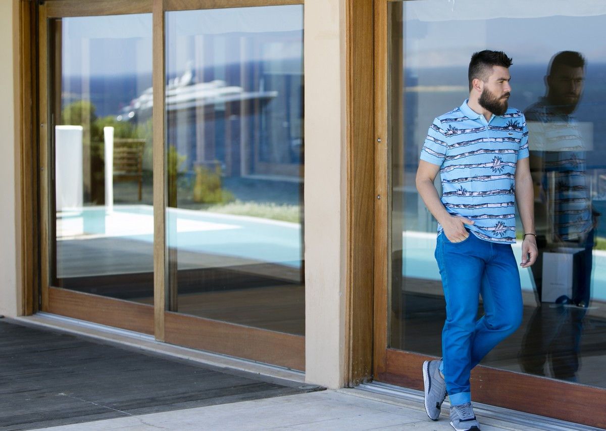 lacoste, summer style, fashion blog, blogger, mens trends, new, 2014, guy, blue polo T-shirt, cobalt pants, mcarthur glen, athens, cool artisan, Γαβριήλ Νικολαίδης 3 (2)