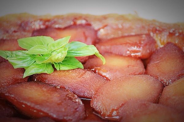 apple tarte tain recipe, συνταγή, μηλόπιτα, καραμέλα, τάρτα μήλο, απλή, εύκολη, βούτυρο, ζάχαρη, καστανή, σφολιάτα, Γαβριήλ Νικολαΐδης, cool artisan