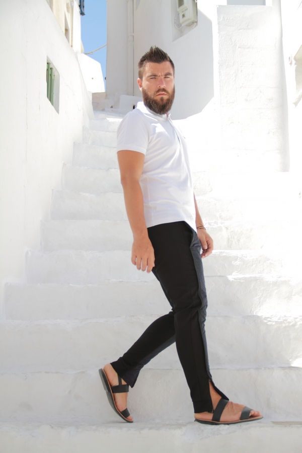 man fashion blogger, guy, style, street, white polo T-shirt, Diesel, blue pants, guy blog, cool artisan, Γαβριήλ Νικολαΐδης