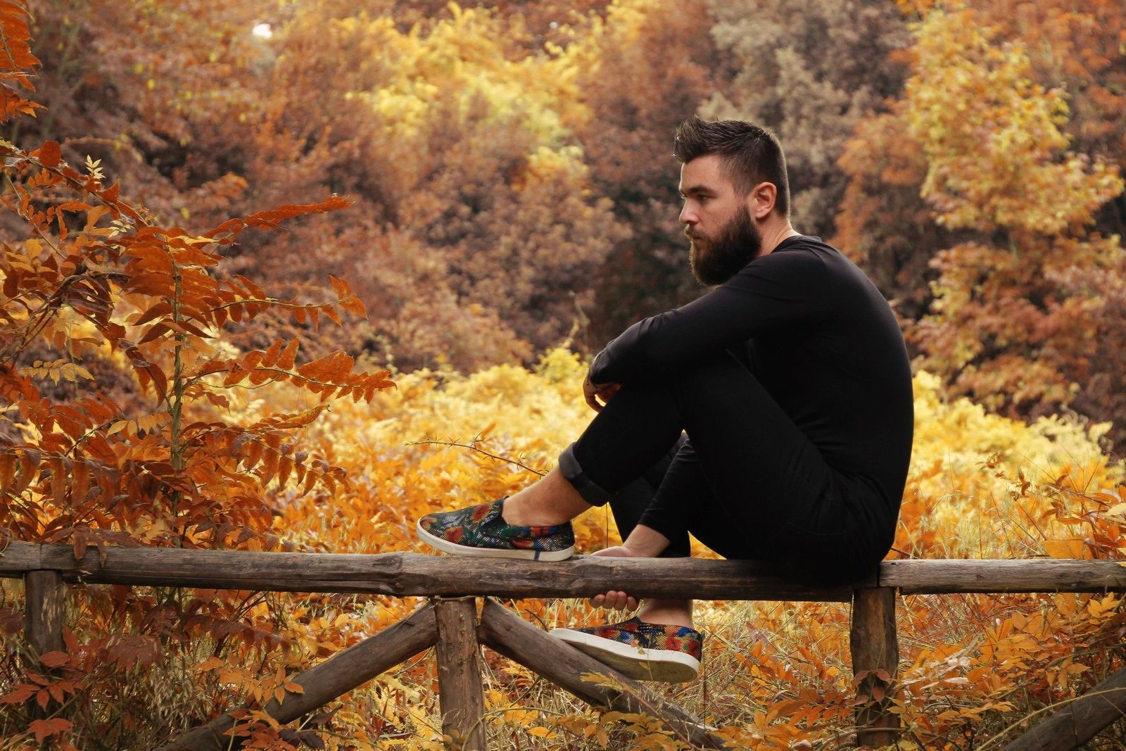 man fashion blog, street style, fall, trends. all black everything,trussardi jeans, floral slipons, guy, woods, τάσεις 2014-15, tends 2014, 21015, denim, marthurglenathens