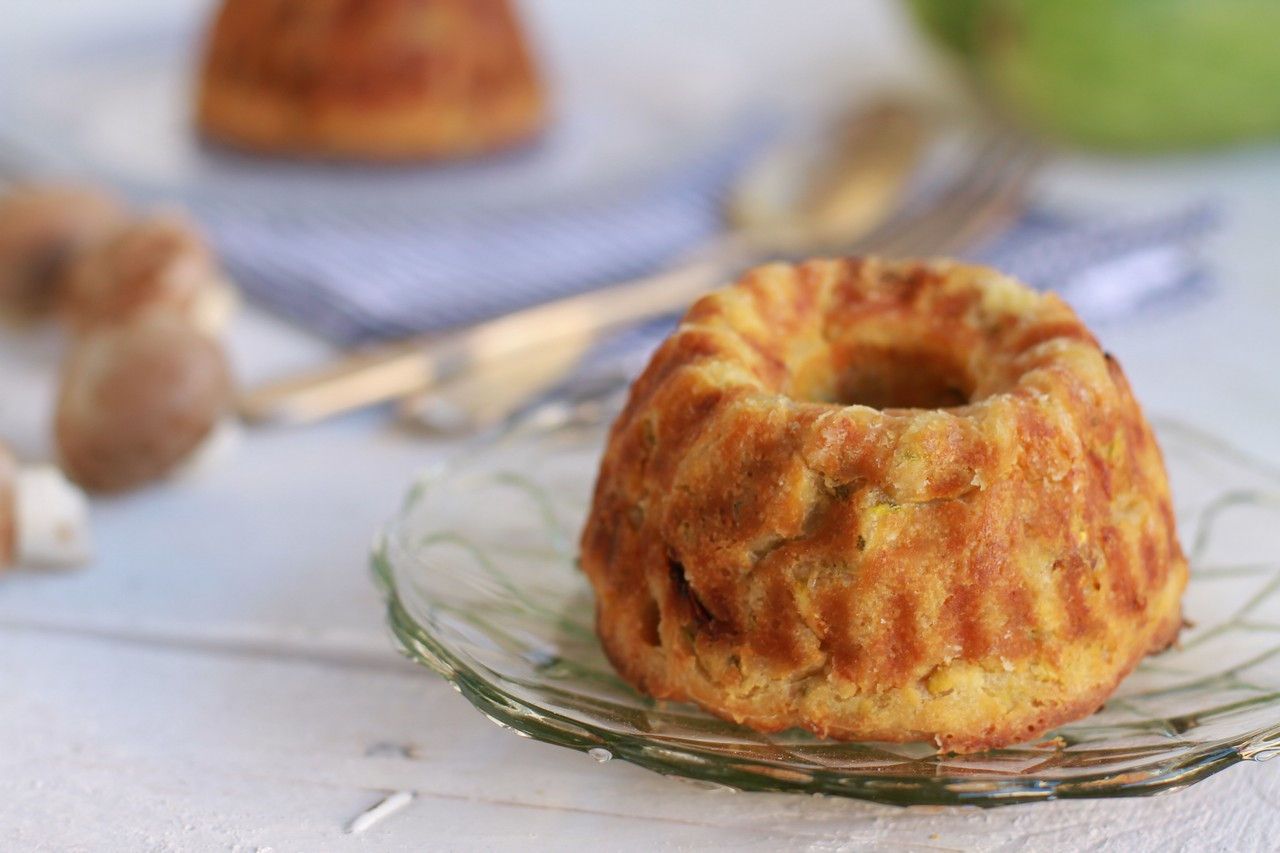 Zucchini and Mushrooms cake recipe, συνταγή, κέικ αλμυρό, κολοκύθι, μανιτάρια, παρμεζάνα