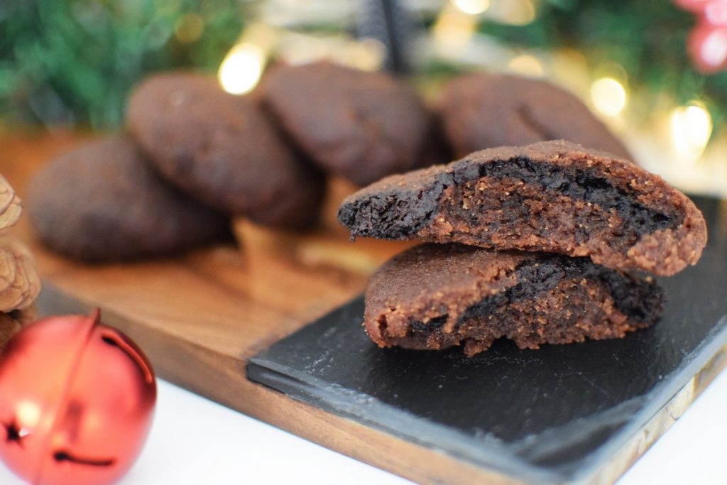 Chocolate Filled Chocolate Cookies, christmas, recipe, blog, food blogger, saveur magazine, awards, 2017, top blogger, cool artisan, gabriel nikolaidis