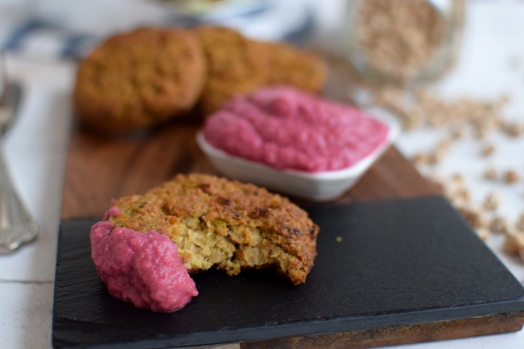 Quinoa Burgers Recipe, beetroot hummus, recipe, food styling, food blogger, cool artisan 3