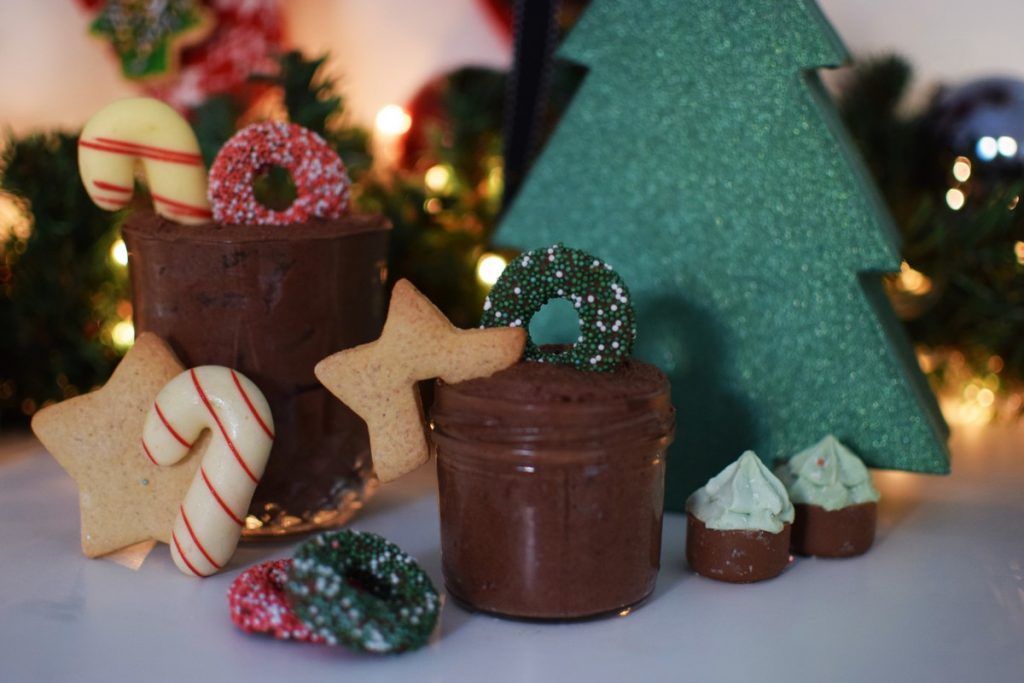 Chocolate-Amaretto-Mousse-recipe-food-blog-food-blogger-photography-styling-saveur-magazine-awards-best-food-blog-2017-cool-artisan-gabriel-nikolaidis-2