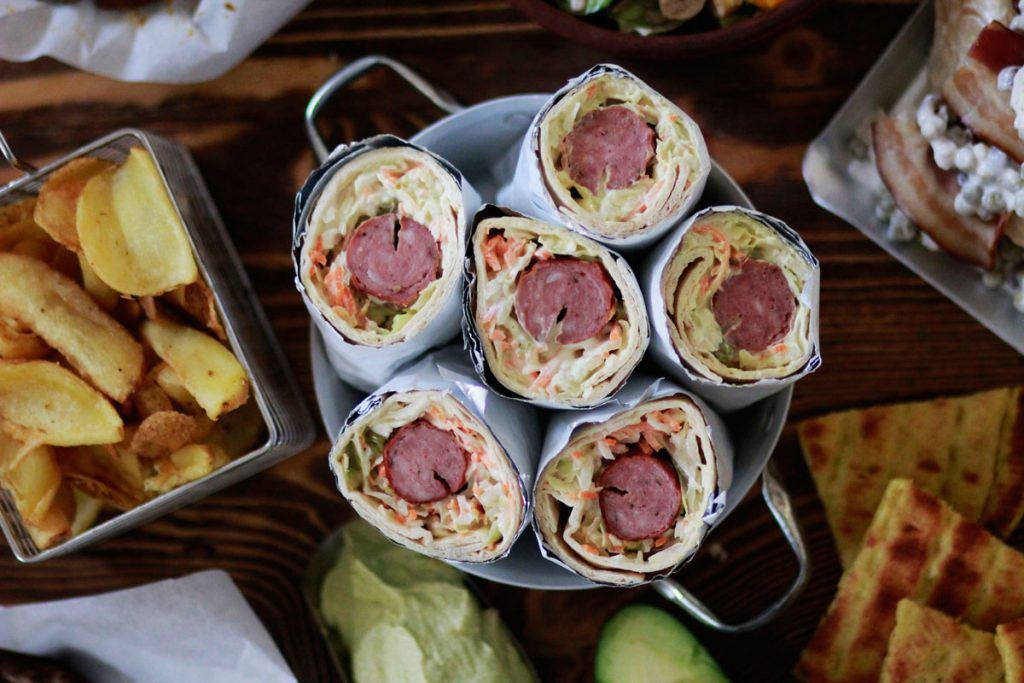 hot dog, tortilla, , τορτίγια, , cool artisan, hot dog σε τορτίγια, τσικνοπέμπτη,