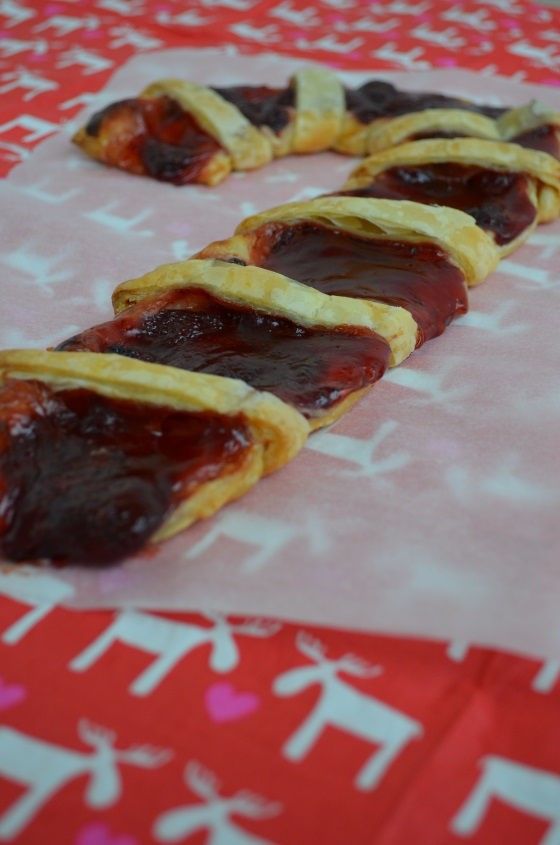 Christmas Cane - Strawberry tart