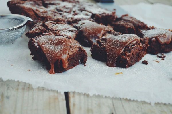 Salted caramel Brownies, recipe, waluts, chocolate, easy, simple, συνταγή, μπράνουνιζ με αλμυρή καραμέλα, cool artisan, Γαβριήλ Νικολαίδης