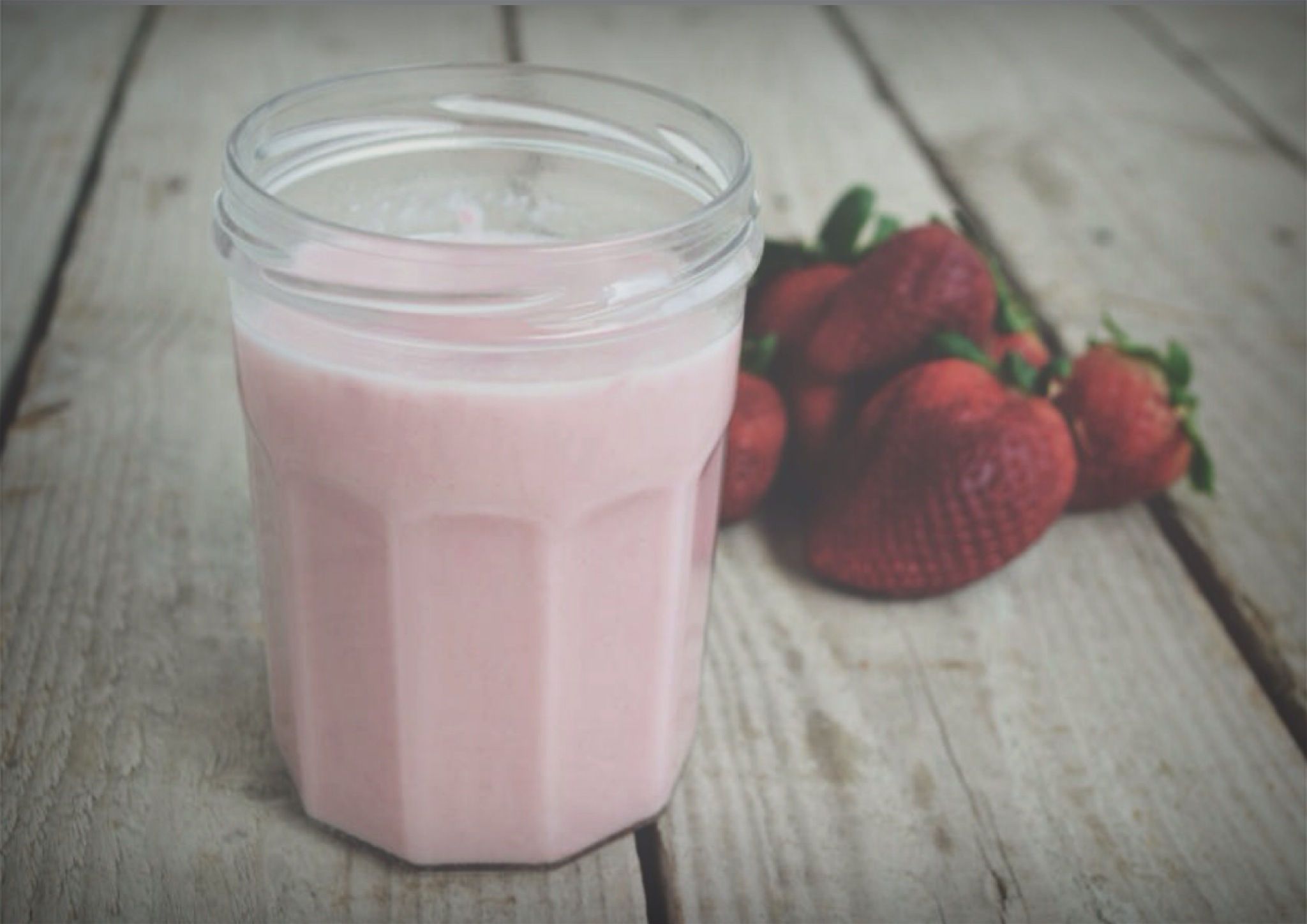 Strawberry Lemonade, Smoothie, recipe, συνταγή, φράουλα, μπανάνα, λεμόνι, cool artisan, Γαβριήλ Νικολαίδης