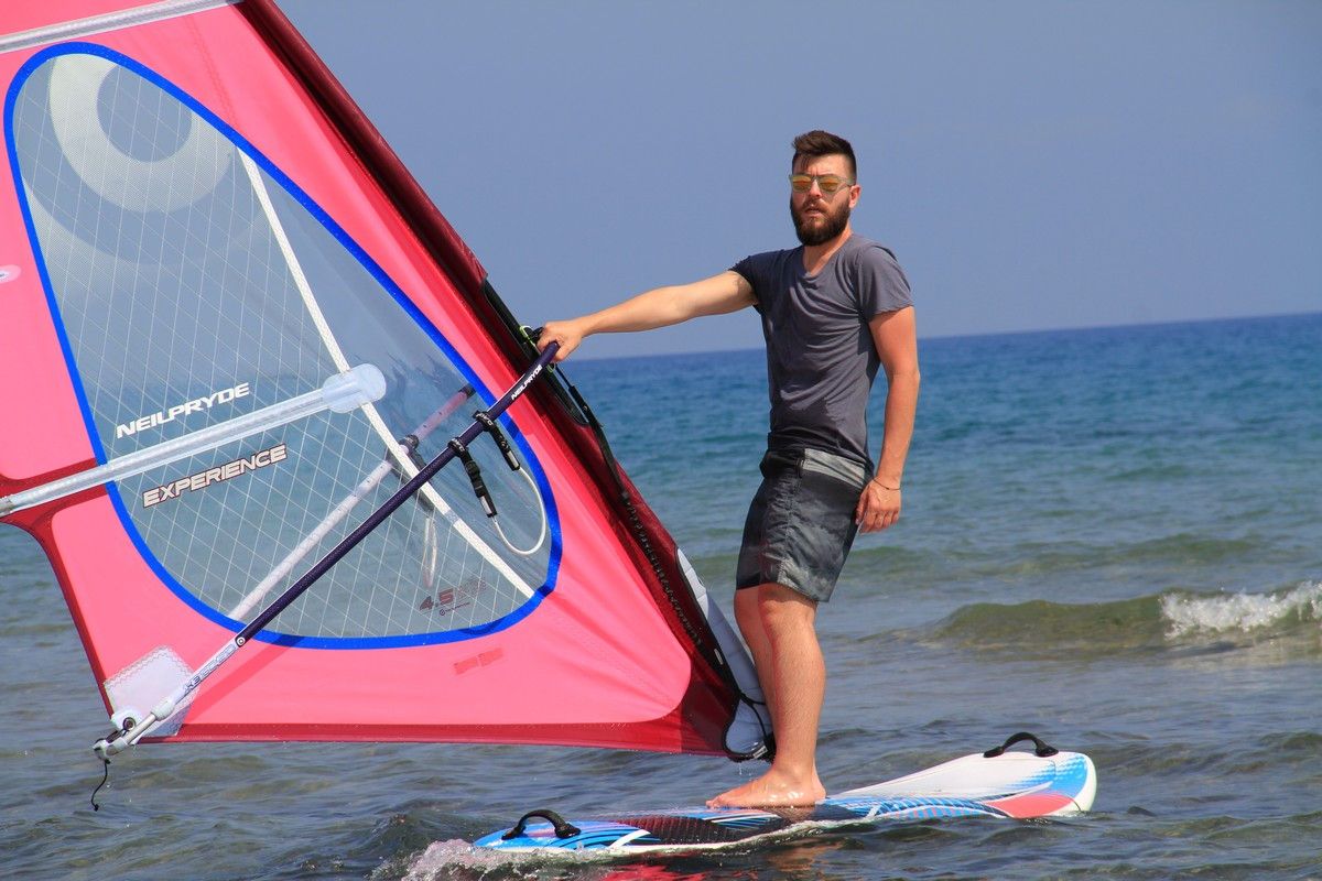 man surf, street style, mens style 2014, beach, fashion, fashion blogger, outfit post, greek islands, american vintage, calzedonia, swimsuit