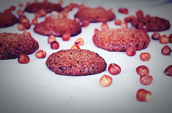 cookies, recipe, 3 ingredients, super, easy, super fast, μπισκότα, συνταγή, φουντούκι, 3 υλικά cool artisan, Γαβριήλ Νικολαίδης