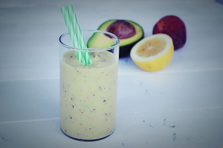 Creamy peach, Avocado & lemon, Low Calorie Smoothy, recipe, photo , συνταγή σμούδι, μάνγκο, ροδάκινο, λεμόνι, Γαβριήλ Νικολαίδης, cool artisan