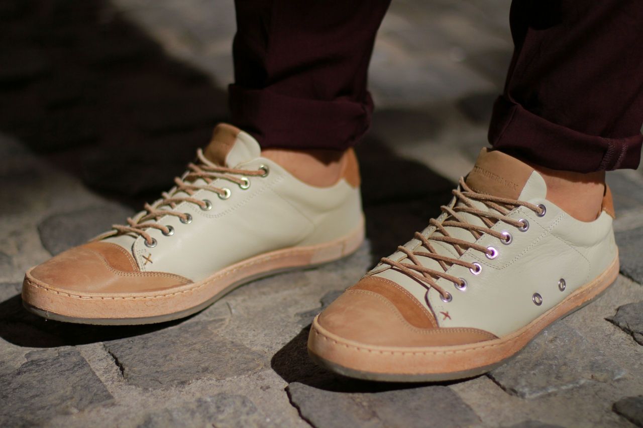 STREET STYLE, ATHENS, FASHION, MENS, T-SHIRT, NEW, 2014, FASHION, BLOG, BLOGGER, GUY, WHITE T-SHIRT, DAPPER GUILT, COOL ARTISAN, ΓΑΒΡΙΗΛ ΝΙΚΟΛΑΙΔΗΣ 14