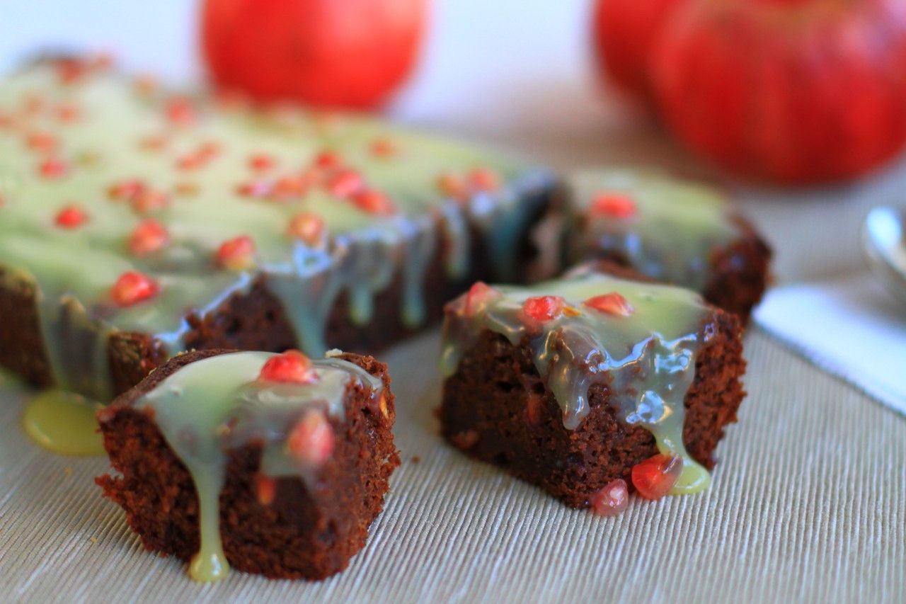 pomegranate brownies recipe, chocolate, butter, συνταγή, μπράουνις, σοκολάτας, ρόδι, λευκό γλάσο, cool artisan, Γαβριήλ Νικολαΐδης