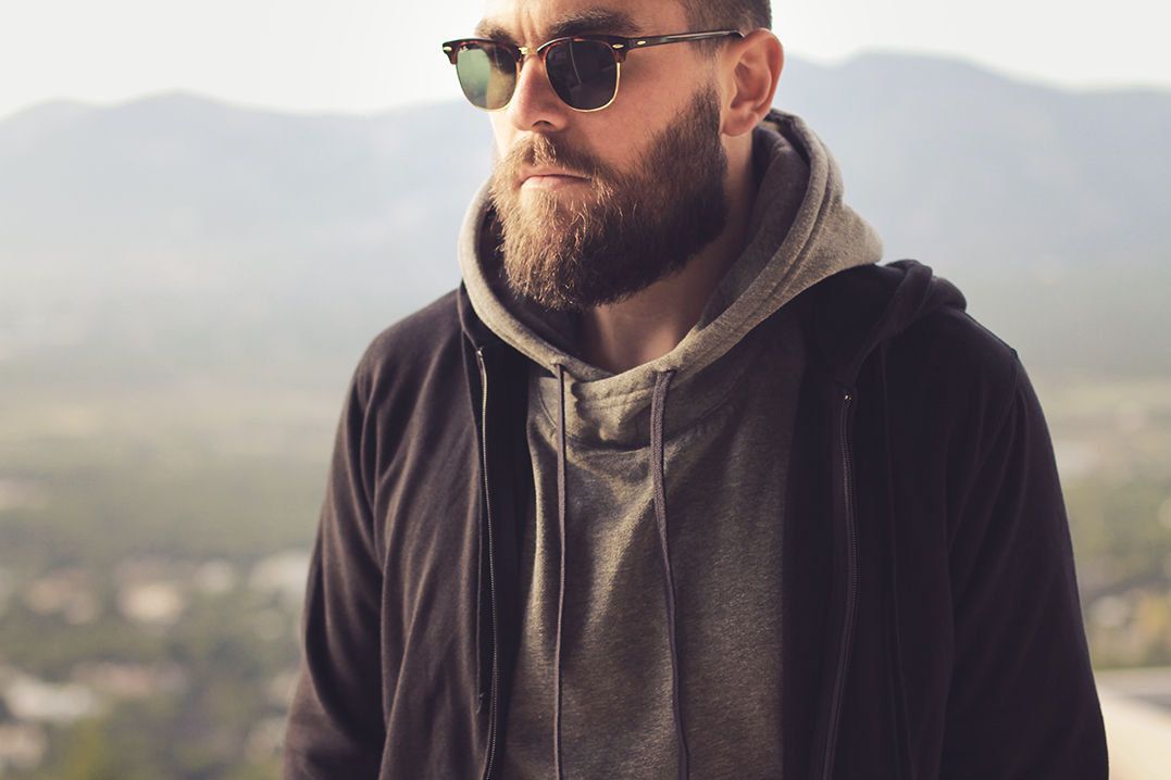 man, guy, street, fashion, blog, style blogger, sporty chic, gym attire, sports, look γυμναστηρίου, styling, tezenis, adidas sneakers, rayban, sunglasses, Γαβριήλ Νικολαΐδης, coolartisan