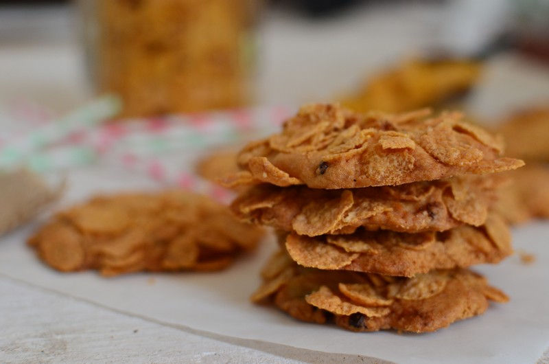 Super Easy & Simple Cornflake Cookies, recipe, butter, sulatanas raisins, συνταγή, μπισκότα, κορνφλέικ, βούτυρο, μαύρη ζάχαρη, απλή, γρήγορ, εύκολη, συνταγή, cool artisan 4