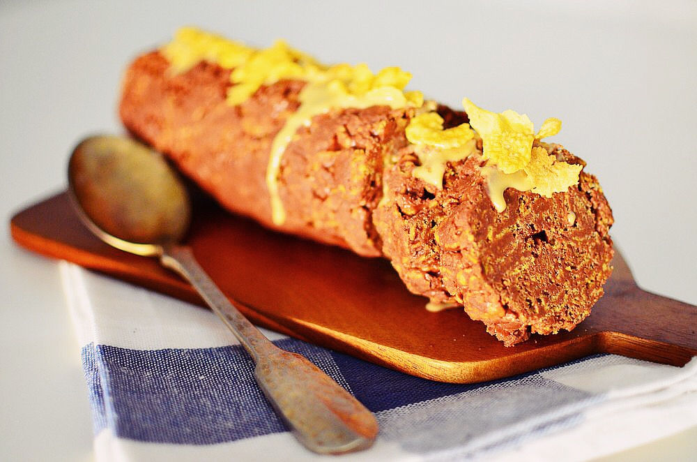 Tahini, honey, Corn Flakes, Chocolate Salami Recipe, νηστίσιμος κορμός, ταχίνι, σοκολάτα, κορν φλέικς, μέλι, εύκολη,συνταγή, καθαρά δευτέρα, cool artisan, Γαβριήλ Νικολαΐδης