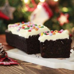 ΣΟΚΟΛΑΤΑ, ΚΕΙΚ ΣΟΚΟΛΑΤΑ, ΚΕΙΚ ΜΕ ΜΠΥΡΑ, ΧΡΙΣΤΟΥΓΕΝΝΙΑΤΙΚΟ ΚΕΙΚ, ΧΡΙΣΤΟΥΓΕΝΝΙΑΤΙΚΗ ΣΥΝΤΑΓΗ, CHRISTMAS CAKE, CHRISTMAS RECIPE, COOL ARTISAN