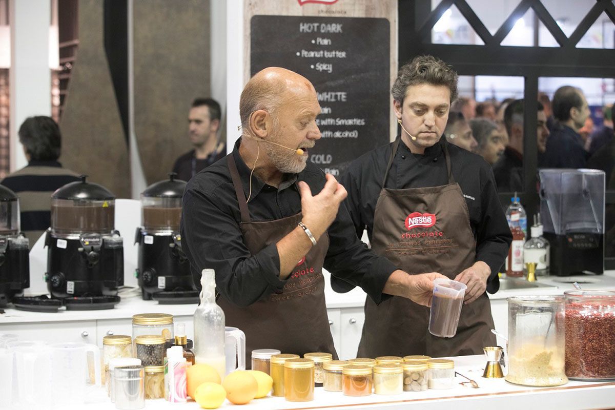 COOL ARTISAN, ΣΤΕΛΙΟΣ ΠΑΡΛΙΑΡΟΣ, ΣΟΚΟΛΑΤΑ, ΣΕΜΙΝΑΡΙΟ ΣΟΚΟΛΑΤΑΣ,